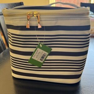 Kate Spade Stripe Lunch Bag/ Tote
Black & White Insulated Brand New w/ tags